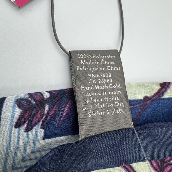 New Vince Camuto 48" Hanabi Oversized Floral Square Scarf  #VC2175 - Picture 5 of 5